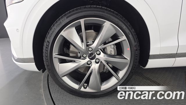 Genesis GV70 из Кореи Encar