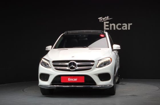 Mercedes-Benz GLE-Class GLE350 d 4MATIC Premium — пробег 186 671 км — фото 3 из 5