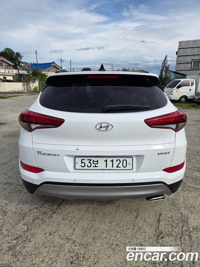 Hyundai Tucson из Кореи Encar