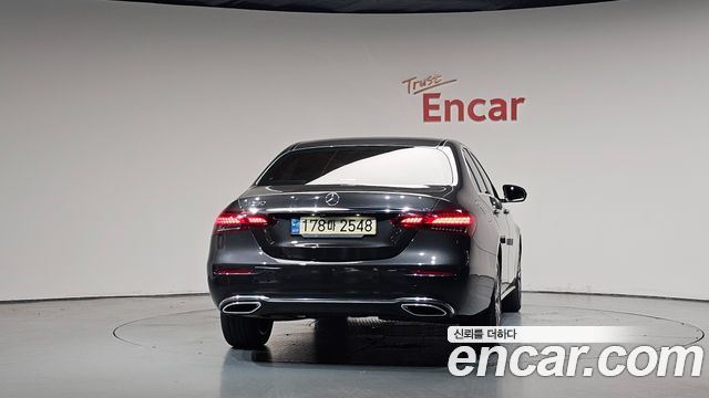 Mercedes-Benz E-Class E250 Avantgarde — пробег 80 989 км — фото 4 из 5