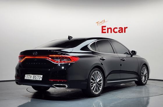 Hyundai Grandeur 3.3 Celebrity — пробег 73 082 км — фото 2 из 5