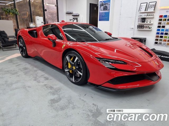Ferrari SF90 4.0 — пробег 8 557 км — фото 1 из 5