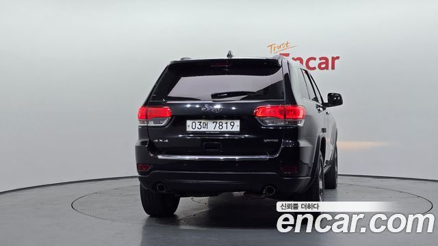 Jeep Cherokee 3.6 Overland WK2 — пробег 109 321 км — фото 4 из 5
