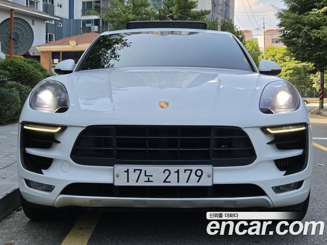 Porsche Macan 3.0 GTS 95B — пробег 107 693 км — фото 3 из 5