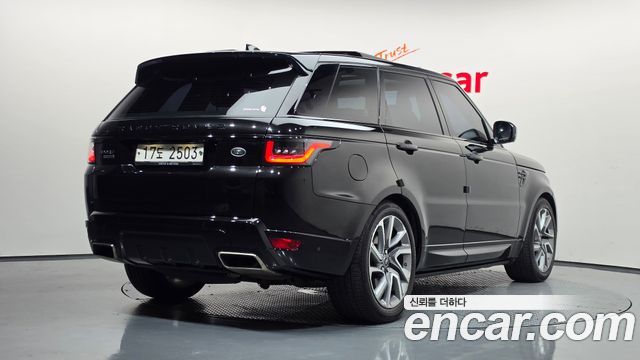 Land Rover Range Rover Sport 3.0 SDV6 AB Dynamic — пробег 135 660 км — фото 2 из 5