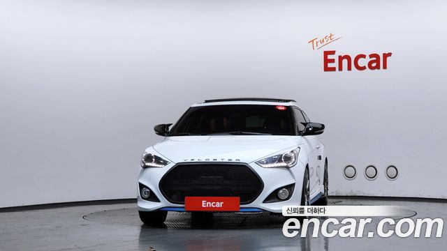Hyundai Veloster T-GDi Extreme — пробег 182 458 км — фото 3 из 5