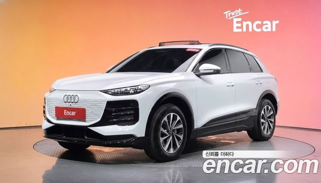 Audi Q6 e-tron Performance — пробег 7 926 км — фото 1 из 5