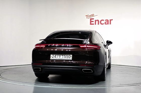 Porsche Panamera 3.0 AWD — пробег 62 166 км — фото 4 из 5