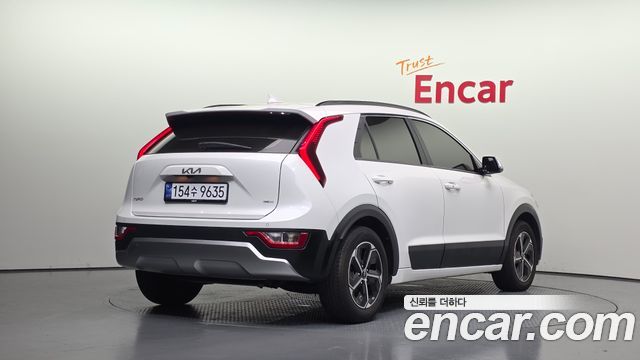 Kia Niro Trendy — пробег 156 301 км — фото 2 из 5
