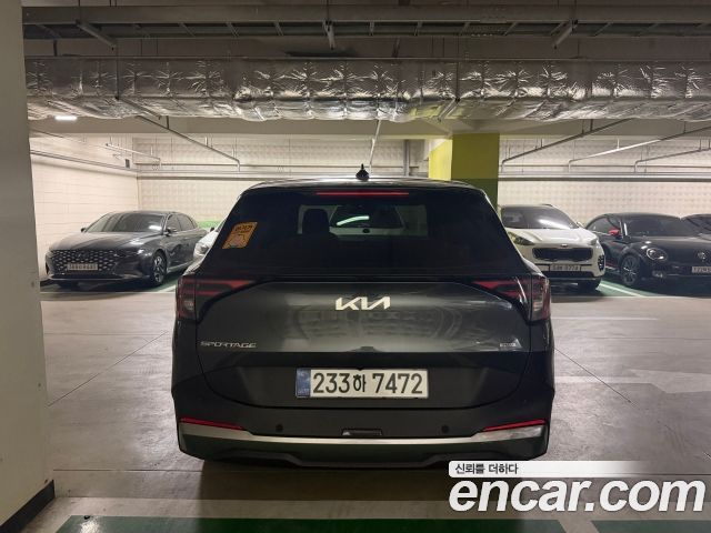 Kia Sportage HEV 1.6 2WD Prestige — пробег 4 287 км — фото 4 из 5