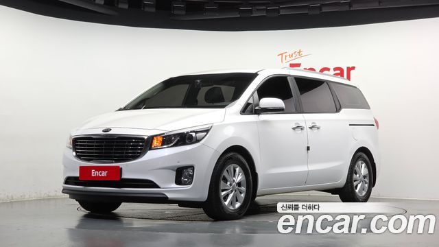 Kia Carnival 11-seater Luxury — пробег 116 743 км — фото 1 из 5