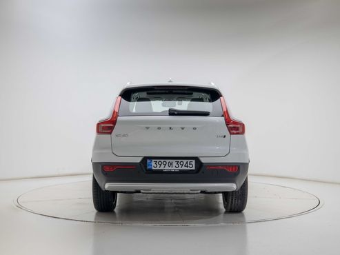 Volvo XC40 B4 Ultra Bright — пробег 805 км — фото 5 из 5