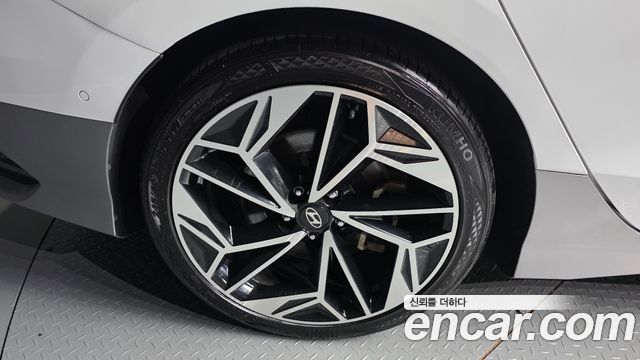 Hyundai Ioniq6 из Кореи Encar