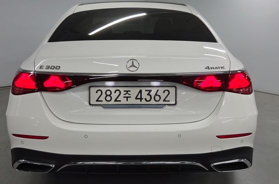 Mercedes-Benz E-Class E300 4MATIC AMG Line — пробег 3 069 км — фото 4 из 5