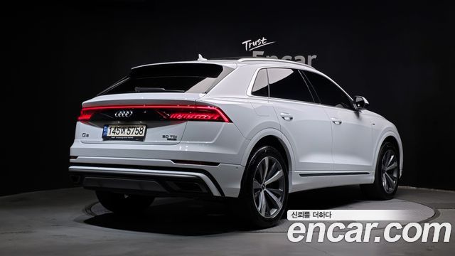 Audi Q8 50 TDI Quattro Premium — пробег 90 508 км — фото 2 из 5