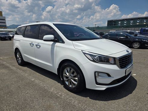 Kia Carnival 11-Seater Deluxe — пробег 113 534 км — фото 3 из 5
