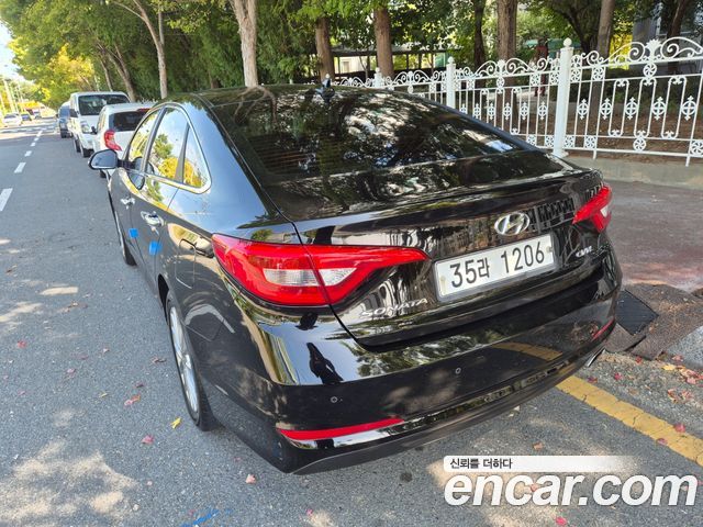 Hyundai Sonata 2.0 Smart — пробег 141 842 км — фото 4 из 5