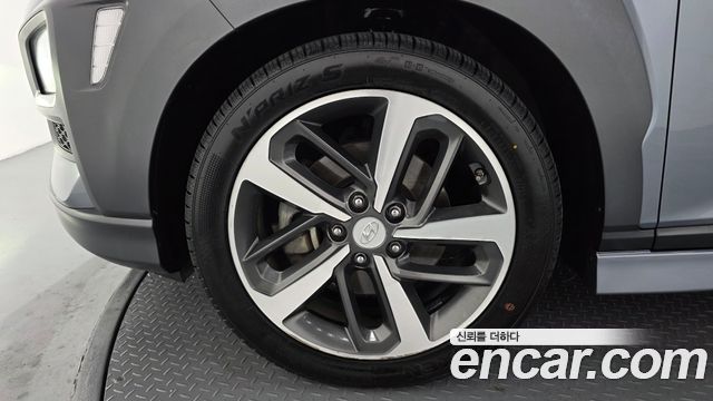 Hyundai Kona из Кореи Encar