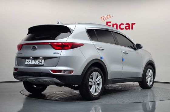 Kia Sportage Diesel 2WD Prestige — пробег 68 017 км — фото 2 из 5