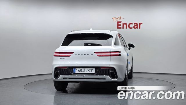 Genesis GV70 из Кореи Encar