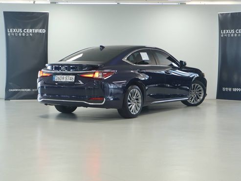 Lexus ES Executive — пробег 42 014 км — фото 2 из 5