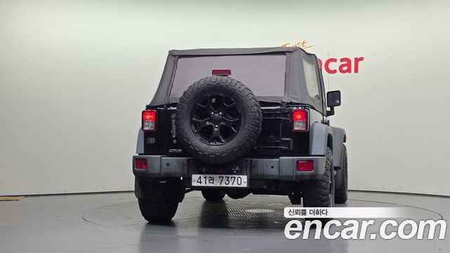 Jeep Wrangler 2.8 Diesel Rubicon 2Door — пробег 199 779 км — фото 4 из 5