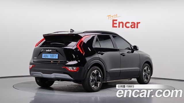 Kia Niro Air — пробег 7 357 км — фото 2 из 5