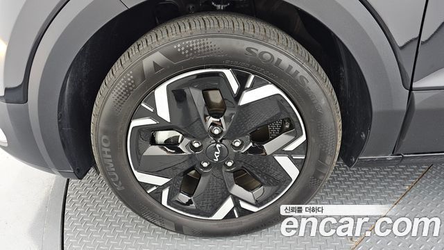 Kia Niro Air — пробег 7 357 км — фото 5 из 5