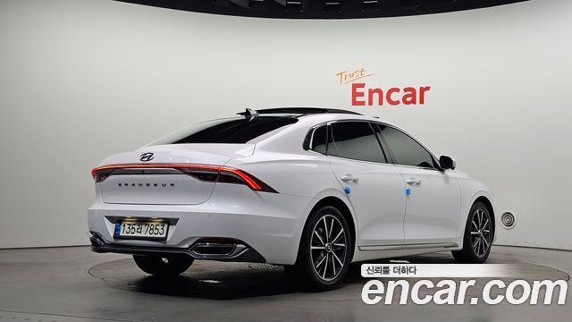 Hyundai Grandeur из Кореи Encar