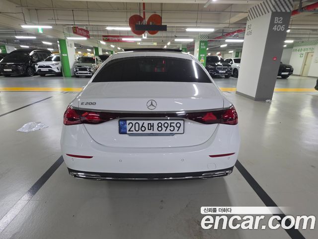 Mercedes-Benz E-Class из Кореи Encar