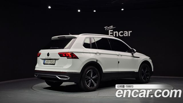 Volkswagen Tiguan из Кореи Encar