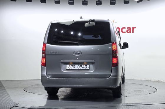 Hyundai Starex 5-Seater VAN Smart — пробег 173 428 км — фото 4 из 5
