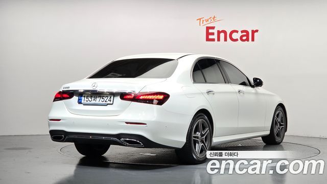 Mercedes-Benz E-Class из Кореи Encar