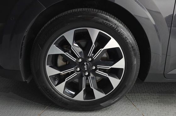Kia Carnival Gasoline 7-Seater Signature — пробег 71 206 км — фото 5 из 5