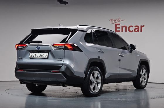 Toyota RAV4 2.5 4WD Hybrid — пробег 49 771 км — фото 2 из 5