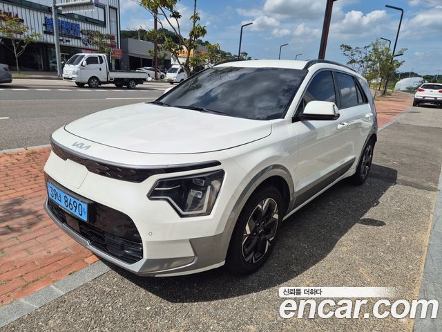 Kia Niro Earth — пробег 58 718 км — фото 1 из 5