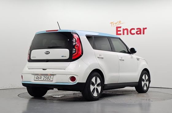 Kia Soul EV — пробег 91 552 км — фото 2 из 5