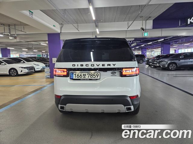 Land Rover Discovery 3.0 SD6 HSE — пробег 26 000 км — фото 5 из 5