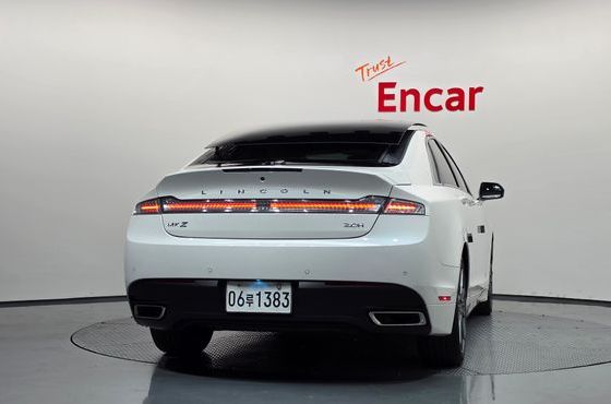 Lincoln MKZ Hybrid 2nd — пробег 83 048 км — фото 4 из 5