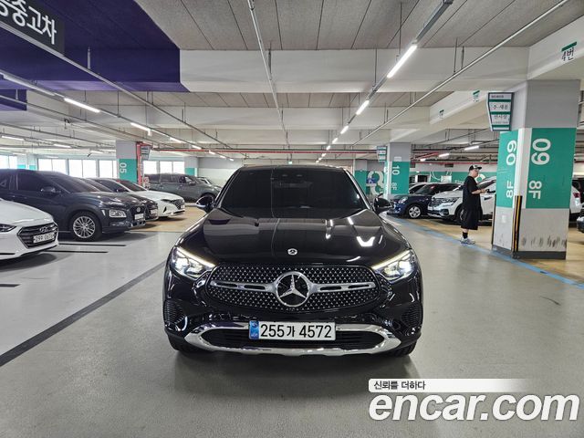 Mercedes-Benz GLC-Class GLC300 4MATIC Avnatgarde Coupe — пробег 3 000 км — фото 1 из 5