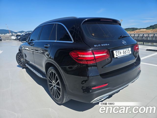 Mercedes-Benz GLC-Class GLC250 d 4MATIC — пробег 94 655 км — фото 4 из 5