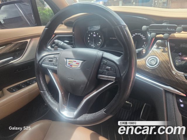 Cadillac XT6 3.6 Sport — пробег 73 000 км — фото 5 из 5