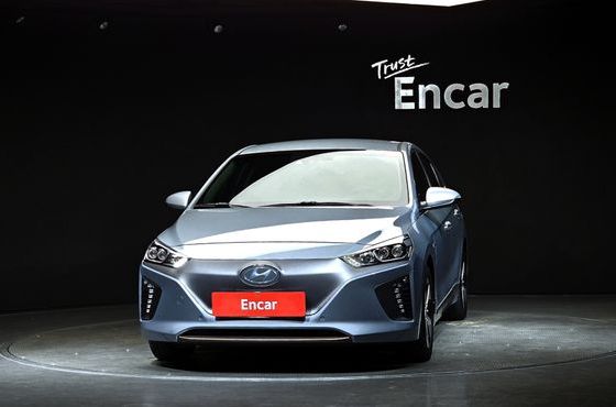 Hyundai Ioniq Q — пробег 147 130 км — фото 3 из 5