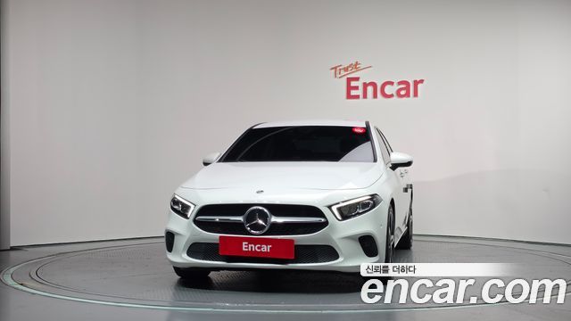 Mercedes-Benz A-Class A250 4MATIC Sedan — пробег 80 559 км — фото 3 из 5