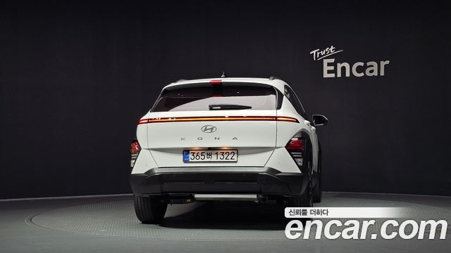 Hyundai Kona из Кореи Encar