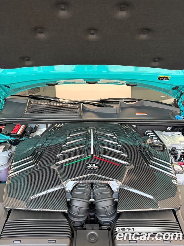 Lamborghini Urus 4.0 V8 SE — пробег 590 км — фото 5 из 5