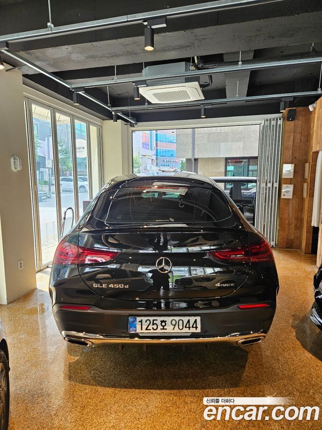 Mercedes-Benz GLE-Class GLE450d 4MATIC Coupe — пробег 14 200 км — фото 2 из 5