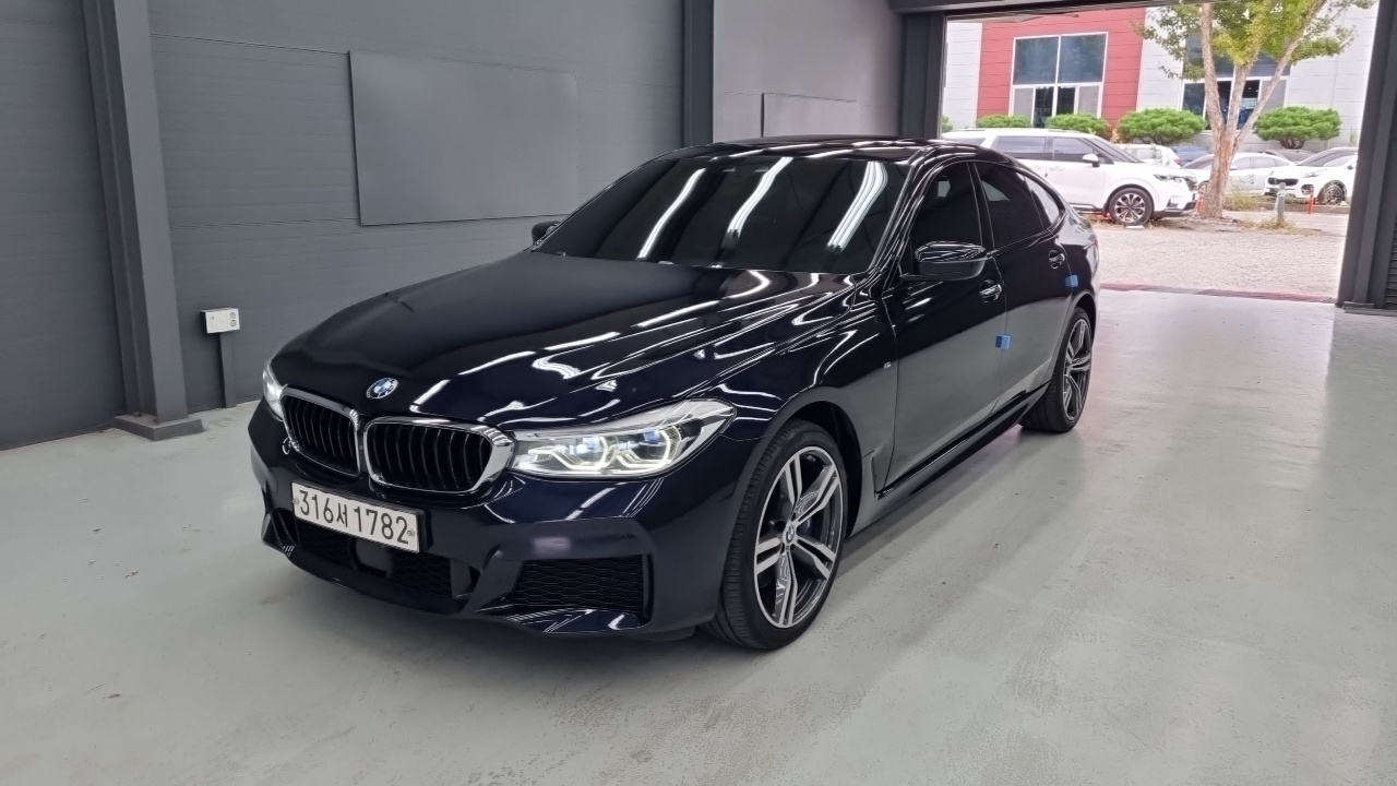 BMW Gran Turismo 640i xDrive M Sport — пробег 122 274 км — фото 1 из 5