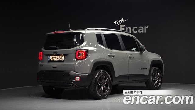 Jeep Renegade 2.4 80th Edition AWD — пробег 42 370 км — фото 2 из 5