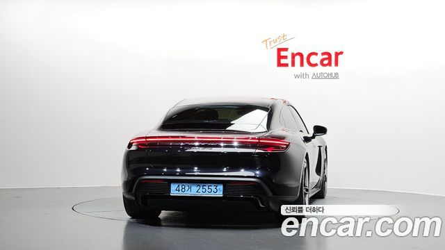 Porsche Taycan из Кореи Encar
